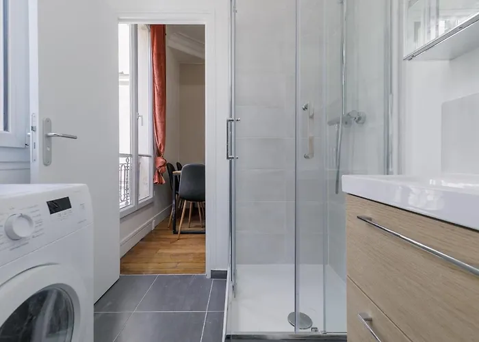 Bridgestreet - Opera Montmartre Apartament